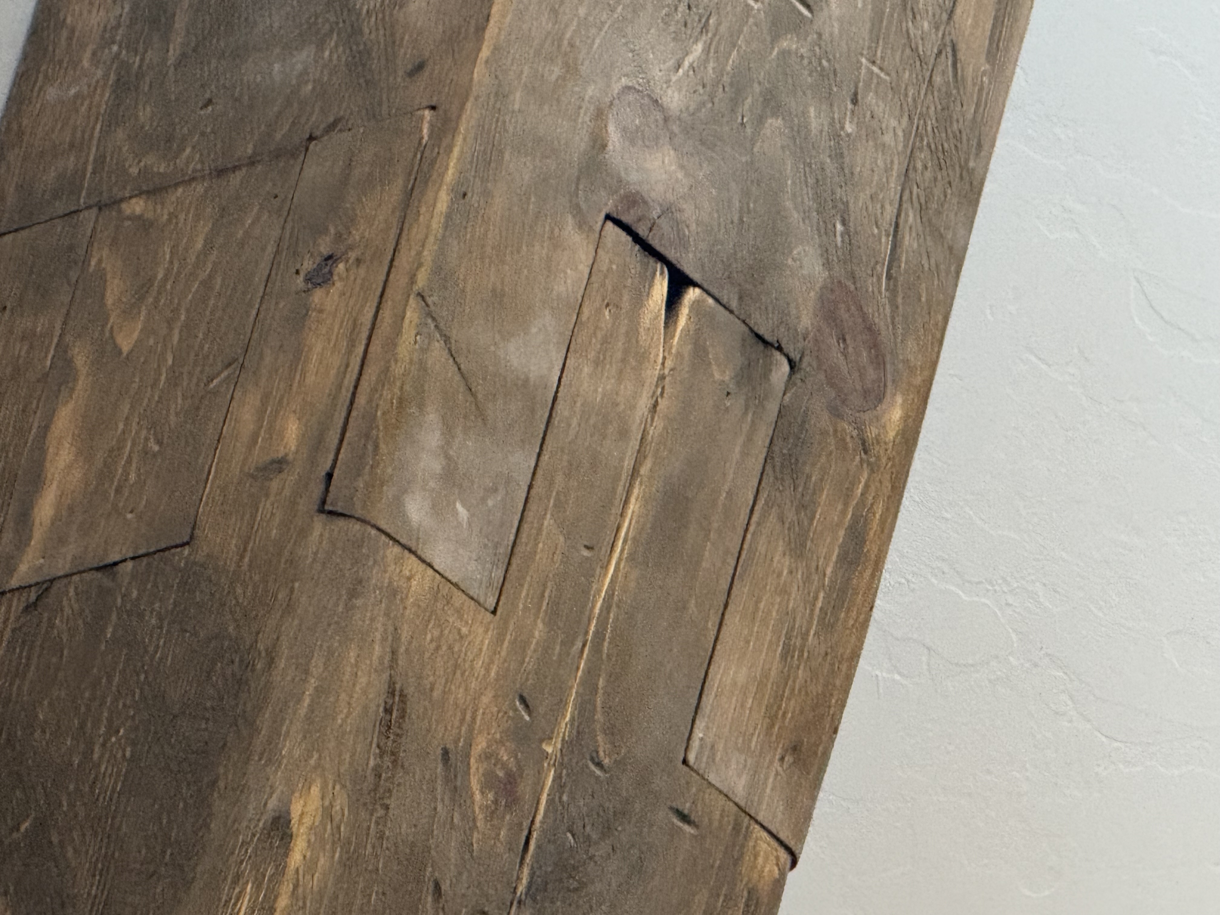 Distressed beam detail